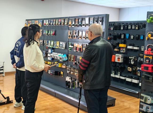 Pacific Lock Company de Estados Unidos visitó Hengda